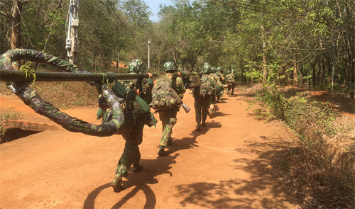 Trung đoàn 88, Sư đoàn 302 tích cực luyện tập bảo vệ cao điểm bầu cử