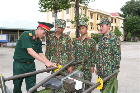 Trung đoàn 657: Xây dựng đơn vị chính quy, an toàn, hiệu quả