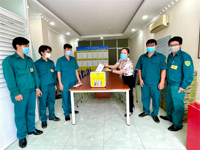 Phường Cô Giang, Quận 1 ủng hộ gần 5 triệu đồng vào quỹ vaccine phòng, chống dịch Covid-19