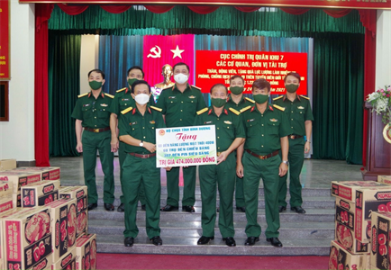 Bộ CHQS tỉnh Bình Dương: Hành trình “Hướng về biên cương Tổ quốc”.
