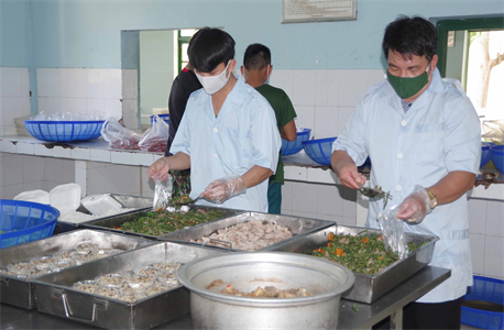 LLVT tỉnh Bình Thuận chăm sóc chu đáo người cách ly