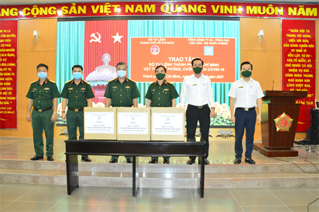 Tổng công ty 28 hỗ trợ Bộ Tư lệnh TP.HCM vật tư y tế chống dịch