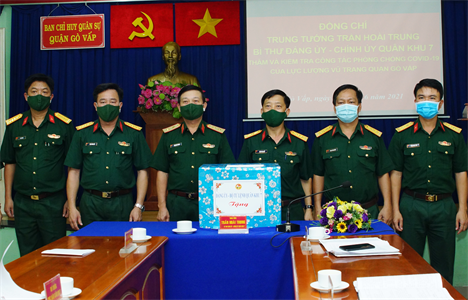 Quân khu 7 sơ kết công tác Đảng, công tác chính trị 6 tháng đầu năm 2021