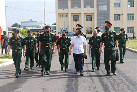 LLVT tỉnh Bình Dương sát cánh cùng Nhân dân chống dịch
