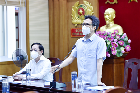 Giãn cách xã hội "muốn nghiêm phải nghiêm ngay từ đầu"