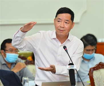 TPHCM lập Tổ tư vấn chính sách phòng chống dịch và phục hồi kinh tế