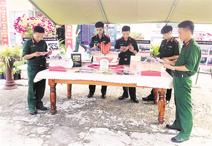 Sư đoàn 5:  Nhiều mô hình thúc đẩy phong trào đọc sách, báo ở đơn vị