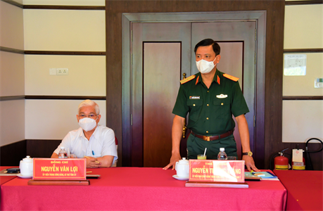 Bộ Tư lệnh Quân khu 7 làm việc với các địa phương, bàn biện pháp cấp bách phòng chống dịch