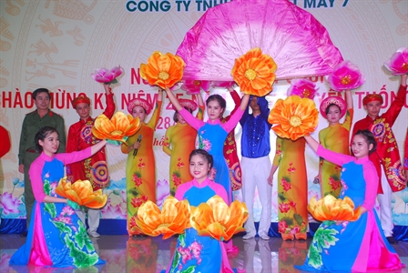 Công ty Dệt May 7 Hội diễn Nghệ thuật quần chúng