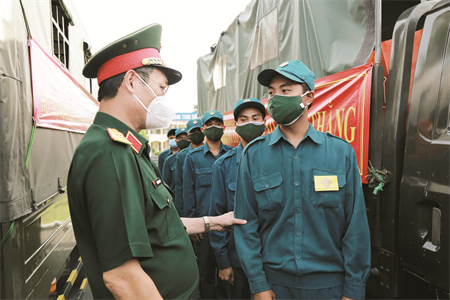 LLVT Thành phố Hồ Chí Minh: Huy động mọi nguồn lực giúp dân chống dịch