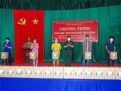 “Đơn hàng thiết yếu 0 đồng” lan tỏa nghĩa tình, giúp đỡ Nhân dân Bình Dương chống dịch