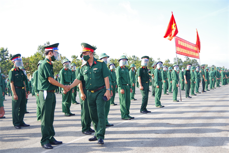 Khi Tổ quốc gọi tên mình