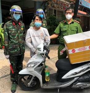 Chiến sĩ Trung đoàn 88, Sư đoàn 302 phối hợp bắt giữ tội phạm ma túy