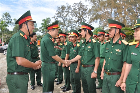 Trung tướng Phạm Văn Dỹ, Chính ủy Quân khu 7 thăm và chúc tết các đơn vị