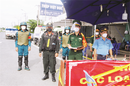 Lực lượng Kiểm soát Quân sự bám chốt phòng, chống dịch Covid-19