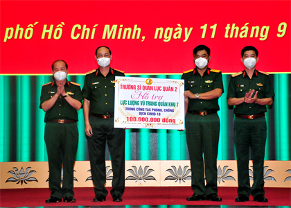 Trường Sĩ quan Lục quân 2 và Bộ CHQS tỉnh Nghệ An hỗ trợ Bộ Tư lệnh TPHCM chống dịch