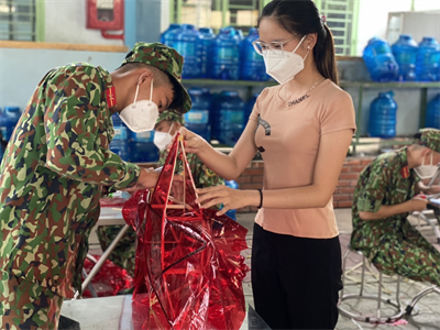 Tết Trung thu ấm tình trong đại dịch