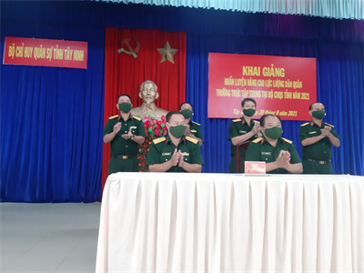 Bộ CHQS  tỉnh Tây Ninh khai giảng huấn luyện Dân quân thường trực