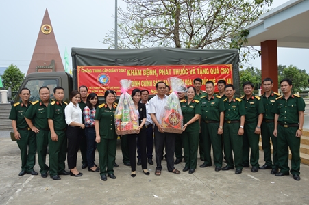 Xuân đến, cùng về với bà con xã Bình Hòa Nam