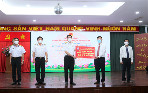 Tổng Công ty Tân cảng Sài Gòn ủng hộ “Quỹ vắc xin phòng, chống Covid-19” 50 tỉ đồng