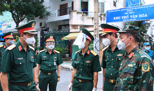 Phòng, chống dịch Covid-19 là nhiệm vụ chiến đấu, mệnh lệnh từ trái tim của LLVT Quân khu 7