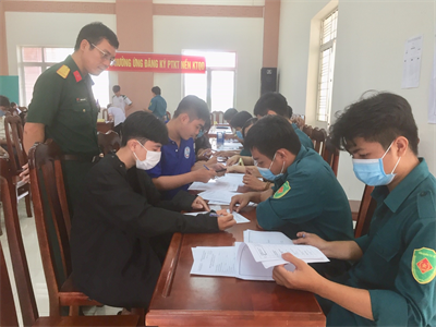 Huyện Hòa Thành, tỉnh Tây Ninh xét duyệt nghĩa vụ quân sự năm 2022