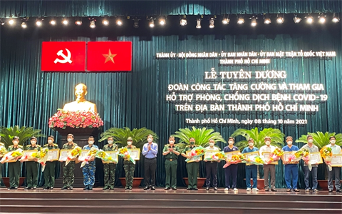 Thành phố Hồ Chí Minh tuyên dương, tri ân các lực lượng chi viện phòng, chống dịch Covid-19
