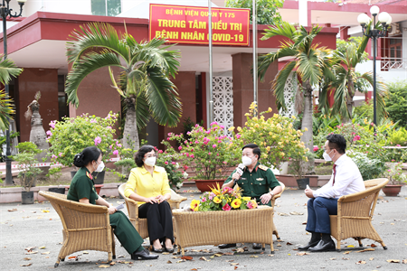 Trung tâm Phát thanh - Truyền hình Quân đội tổ chức chương trình đối thoại “Vì Nhân dân quên mình”