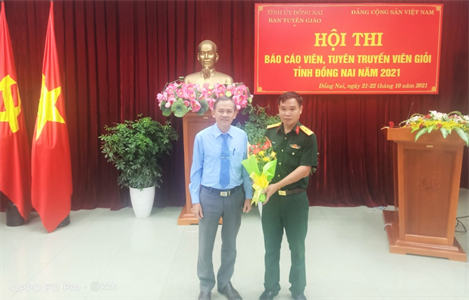 Thiếu tá Đinh Viết Hồng đoạt giải nhất hội thi Báo cáo viên, tuyên truyền viên giỏi tỉnh Đồng Nai