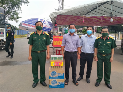 LLVT huyện Bắc Tân Uyên chung tay đẩy lùi Covid-19