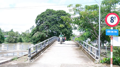 Nhơn Hòa Lập - Xã anh hùng về đích nông thôn mới