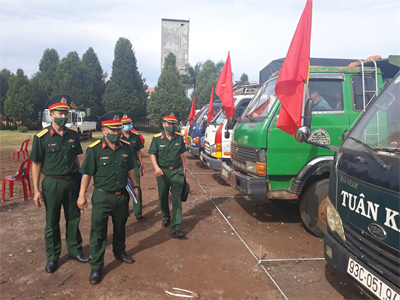 Thị xã Phước Long, tỉnh Bình Phước kiểm tra sẵn sàng động viên phương tiện kỹ thuật năm 2021