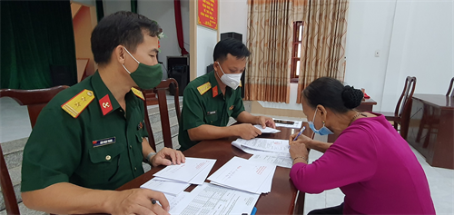 Ban CHQS huyện Xuyên Mộc chi trả trợ cấp một lần theo quyết định của Thủ tướng Chính phủ