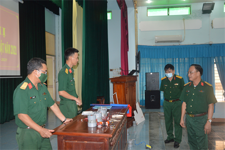 Bộ CHQS tỉnh Bình Phước nghiệm thu, xếp loại sáng kiến cải tiến kỹ thuật