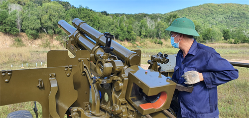 Bộ CHQS tỉnh BR – VT bắn nghiệm thu pháo binh sau bảo dưỡng