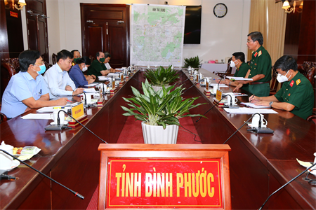 Bộ Tư lệnh Quân khu 7 làm việc với Tỉnh ủy Bình Phước về kết quả thực hiện nhiệm vụ quân sự, quốc phòng