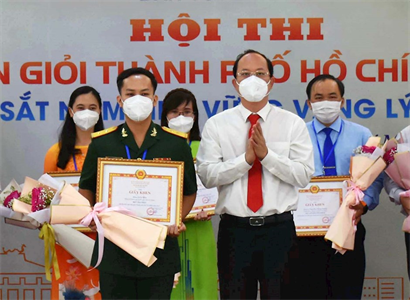 Trung úy Lê Hảo đạt giải Nhất Hội thi Báo cáo viên giỏi TPHCM năm 2021