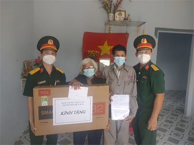 Bàn giao 2 căn nhà tại huyện Vĩnh Cửu, tỉnh Đồng Nai