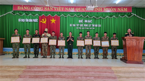 Binh nhất Đoàn Bình Dương: Gương sáng trong rèn luyện thể lực