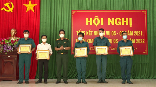 Ban CHQS huyện Chơn Thành, tỉnh Bình Phước tổng kết nhiệm vụ quân sự quốc phòng năm 2021