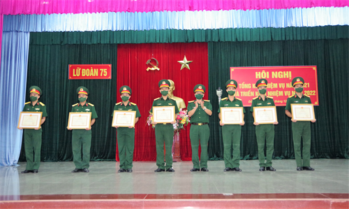 Lữ đoàn 75 tổng kết nhiệm vụ năm 2021