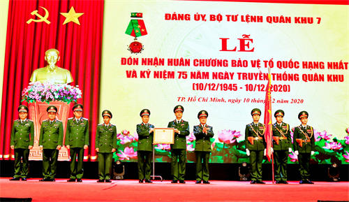 Phát huy truyền thống “miền Đông gian lao mà anh dũng” trong xây dựng và bảo vệ Tổ quốc