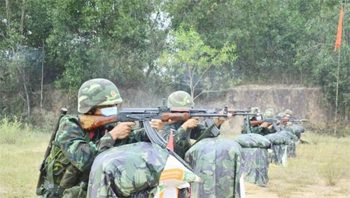 Trung đoàn Gia Định diễn tập chiến thuật cấp đại đội