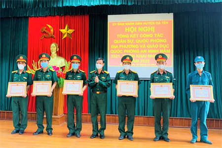 Huyện Đạ Tẻh, tỉnh Lâm Đồng tổng kết công tác quốc phòng địa phương năm 2021