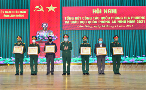 UBND tỉnh Lâm Đồng tổng kết công tác quốc phòng địa phương, giáo dục quốc phòng và an ninh
