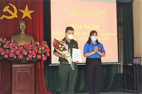 Ban CHQS huyện Hóc Môn sơ kết thực hiện mô hình “Chi đoàn 4 tốt - 1 nghiêm"