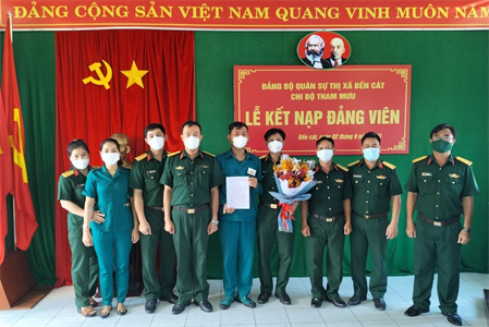 Thị xã Bến Cát: Đẩy mạnh phát triển Đảng trong lực lượng dân quân tự vệ, dự bị động viên