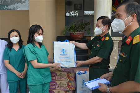 Huyện Hóc Môn tri ân các tổ quân y hỗ trợ địa phương phòng, chống dịch Covid-19