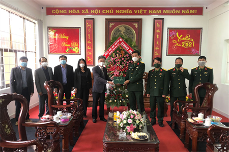 Lãnh đạo thành phố Đà Lạt chúc mừng LLVT thành phố nhân kỷ niệm Ngày thành lập QĐND Việt Nam