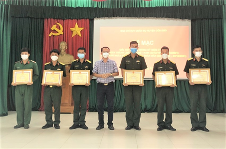 Ban CHQS huyện Côn Đảo bế mạc giải thể thao chào mừng Ngày thành lập QĐND Việt Nam